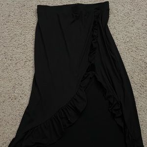 New black high low skirt